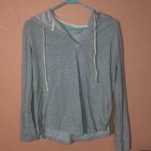 Women’s Mossimo long sleeve Vneck hoodie